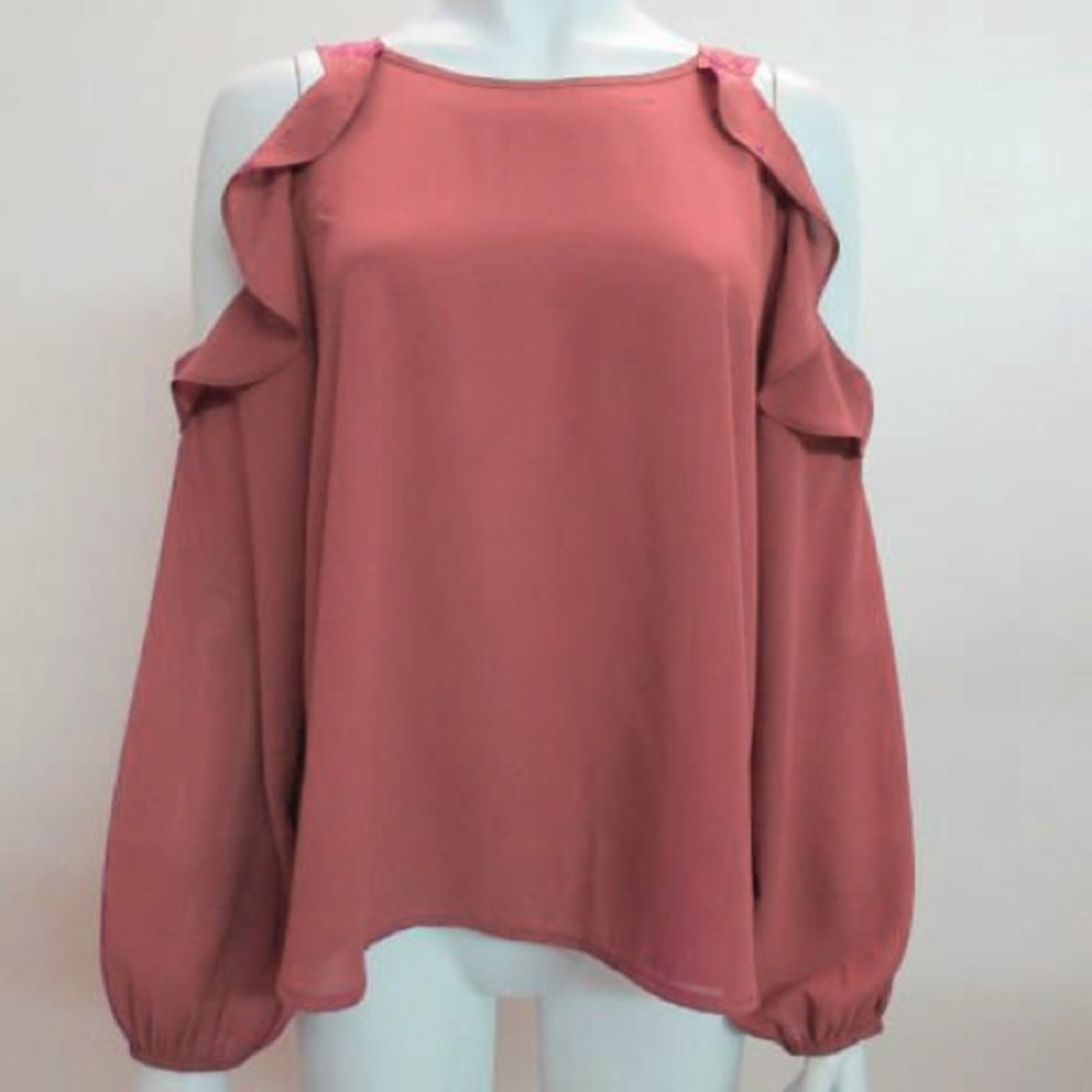 Cold shoulder top